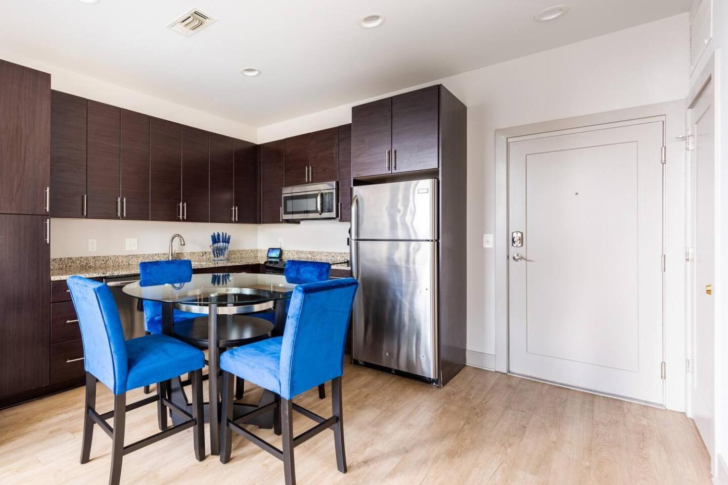 Luxury Inner Harbor Apartment Baltimore Dış mekan fotoğraf